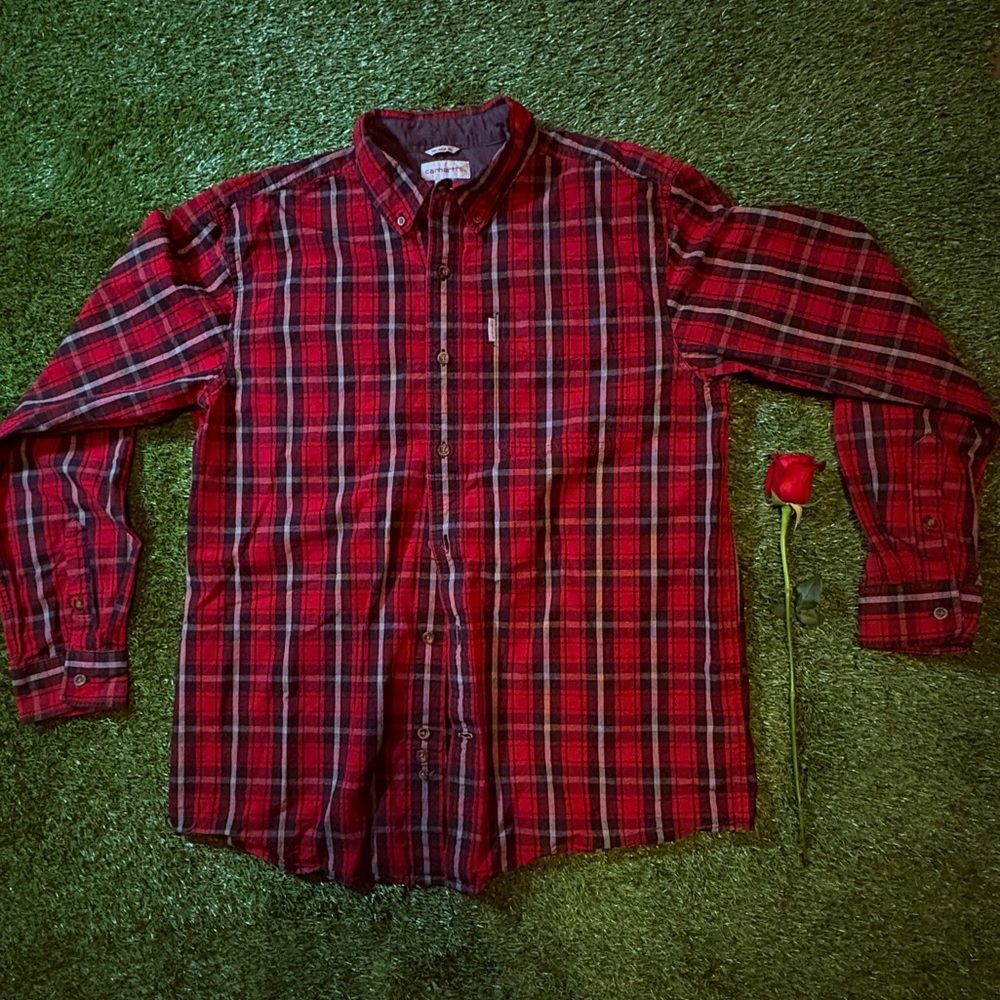 Carhartt red and black plaid button up long sleeve